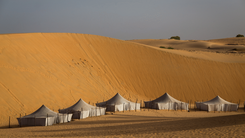 Lompoul lompoul travelinsenegal